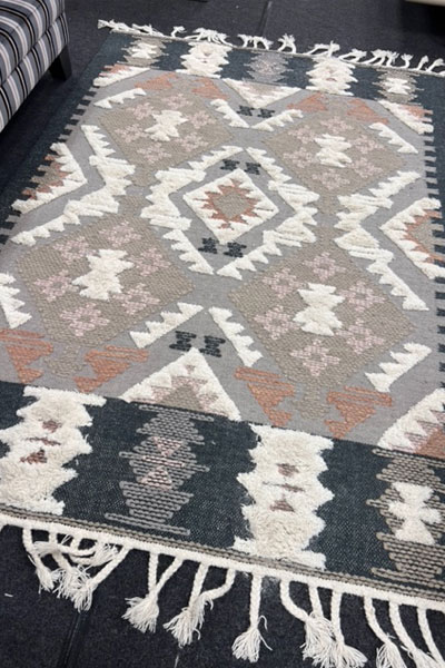 Morton-and-Morton-Sales-Item-400-x-600-rug1 Morton and Morton Rug